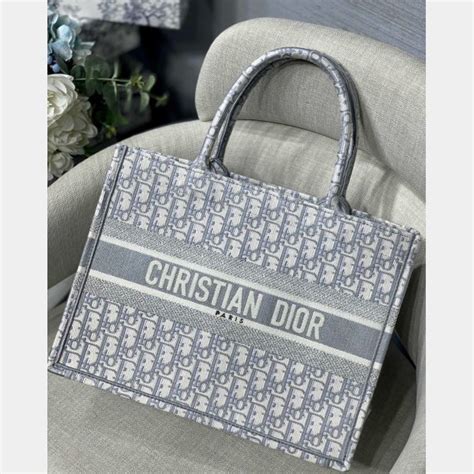 repica borse cristian dior|christian dior pre owned.